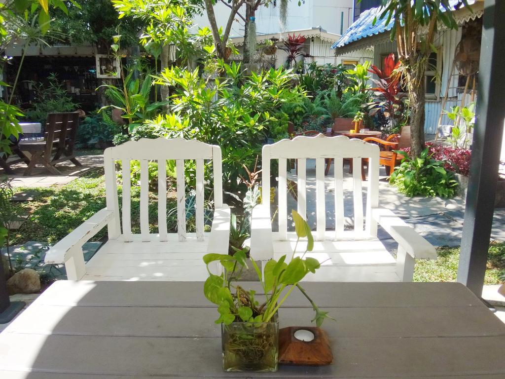 Stay With Me Guest House Τσιάνγκ Μάι Εξωτερικό φωτογραφία