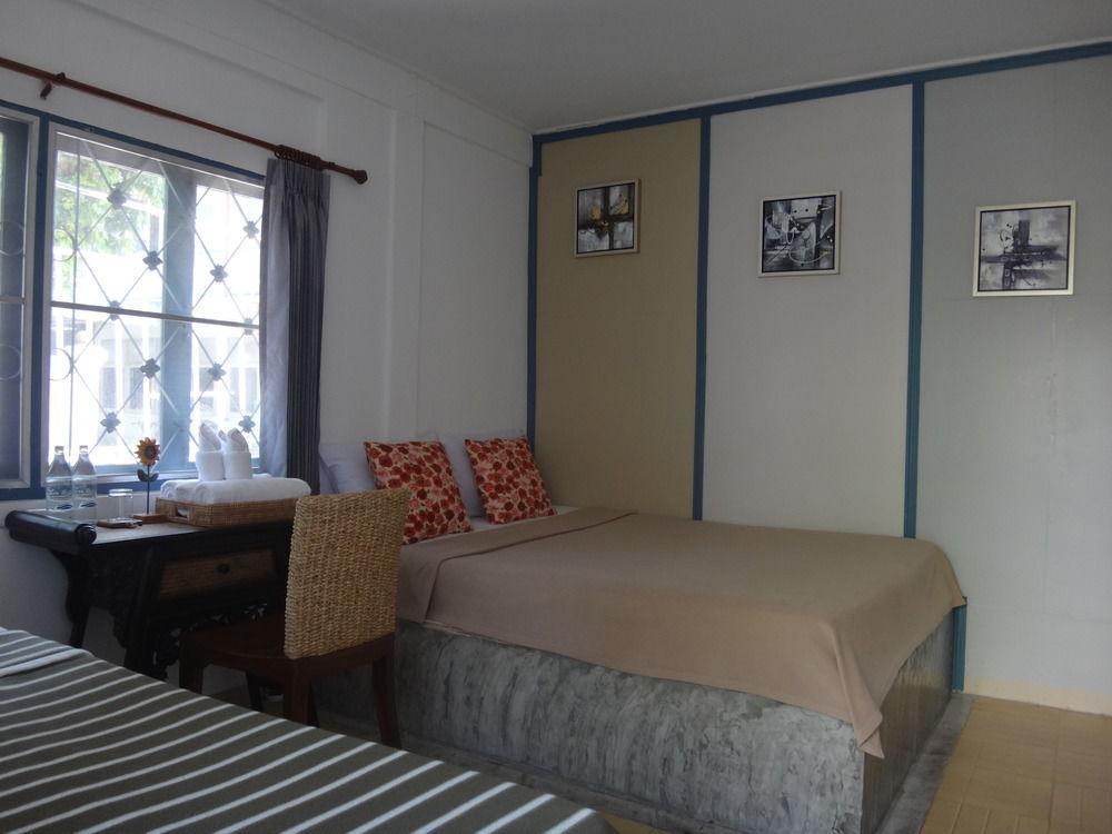 Stay With Me Guest House Τσιάνγκ Μάι Εξωτερικό φωτογραφία