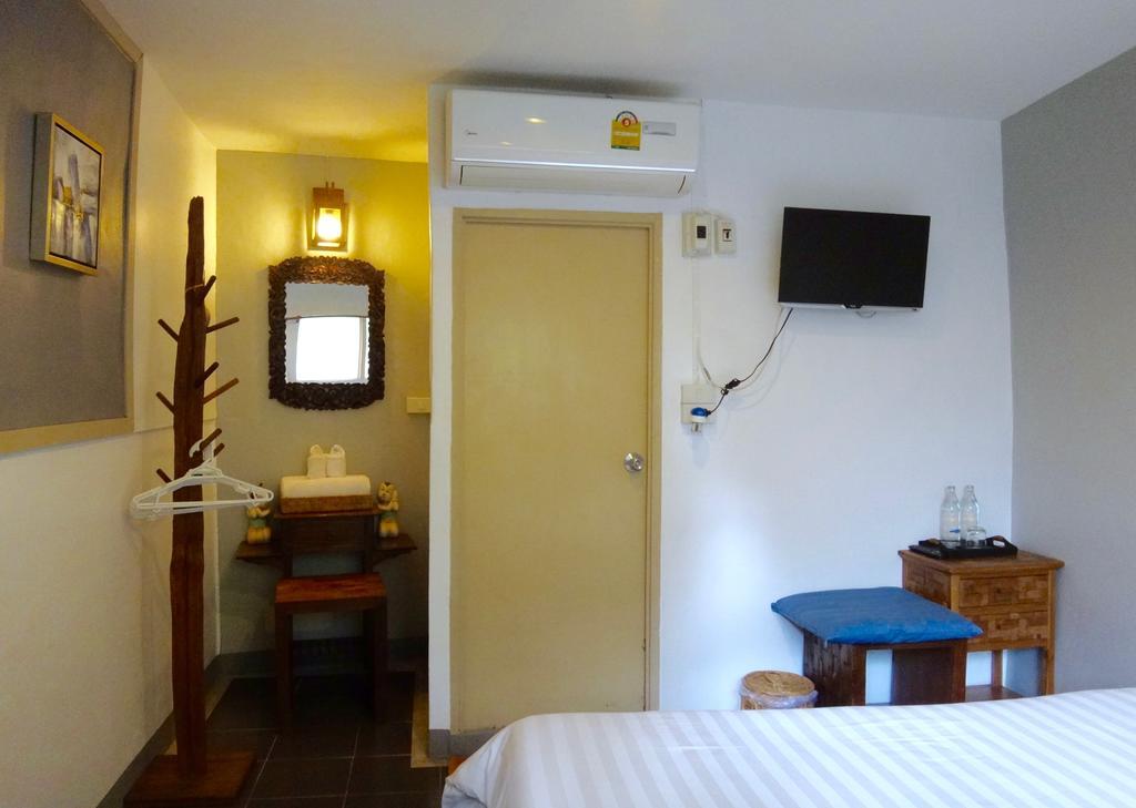 Stay With Me Guest House Τσιάνγκ Μάι Εξωτερικό φωτογραφία