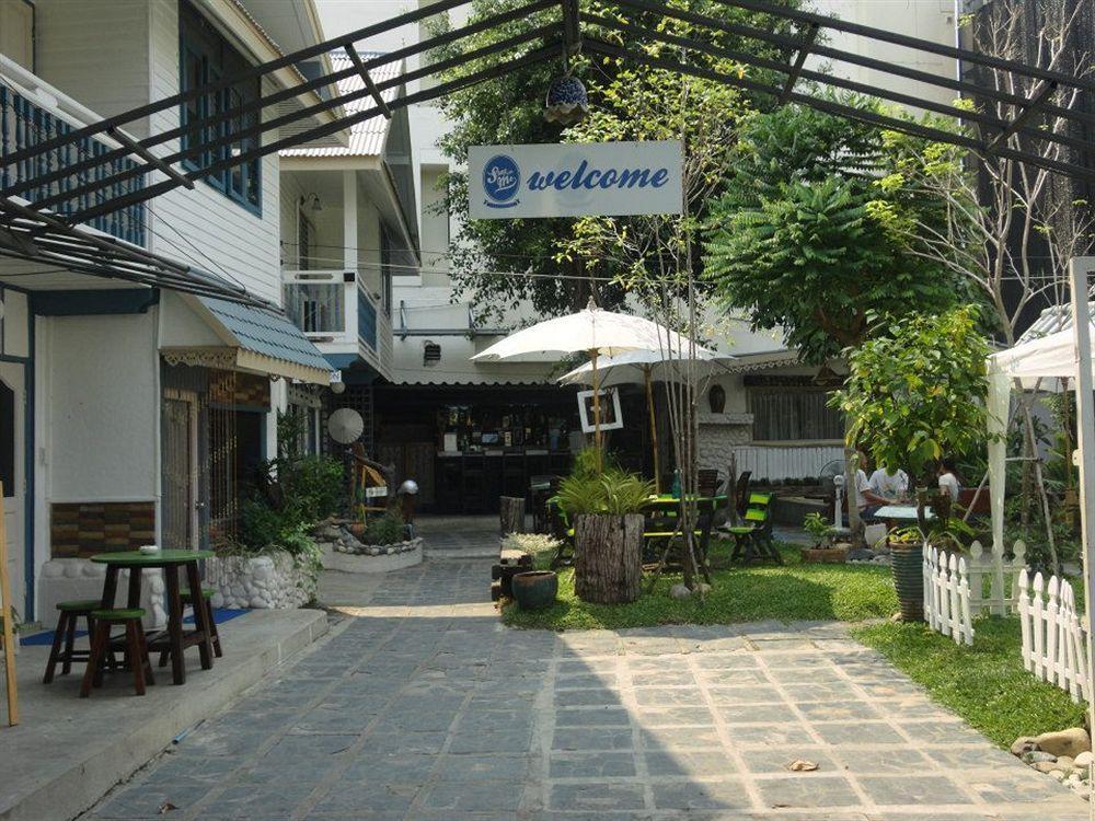 Stay With Me Guest House Τσιάνγκ Μάι Εξωτερικό φωτογραφία