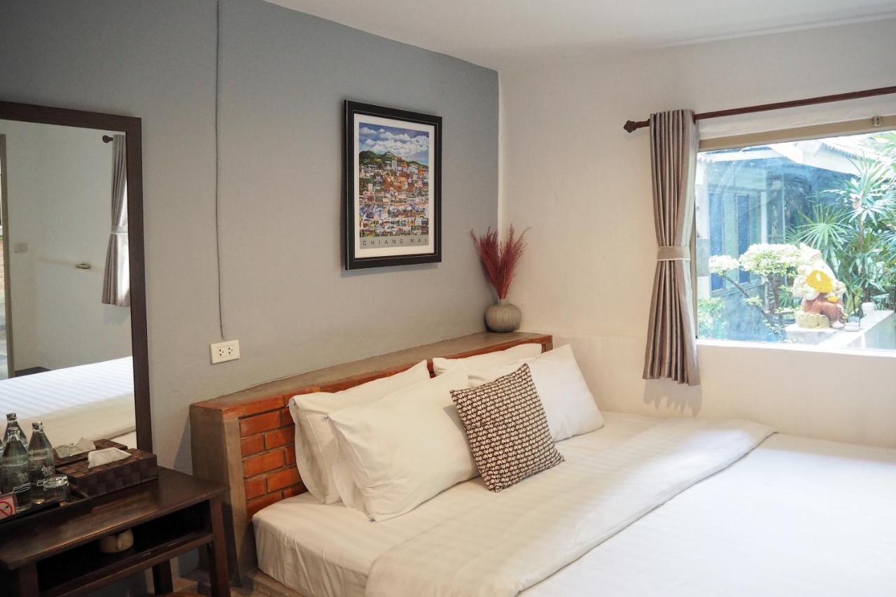 Stay With Me Guest House Τσιάνγκ Μάι Εξωτερικό φωτογραφία
