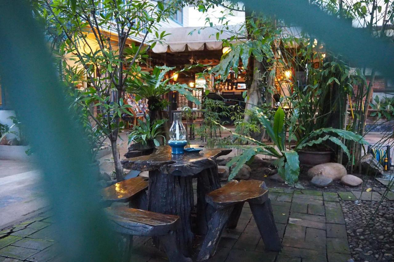 Stay With Me Guest House Τσιάνγκ Μάι Εξωτερικό φωτογραφία