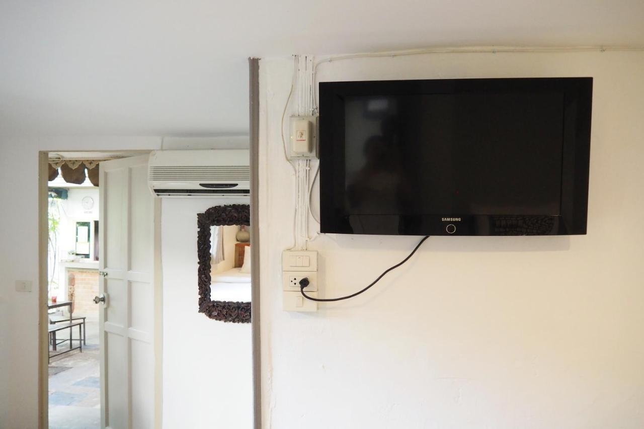 Stay With Me Guest House Τσιάνγκ Μάι Εξωτερικό φωτογραφία